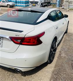 Nissan Maxima